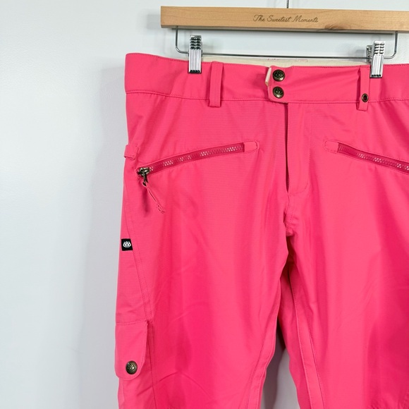 686 Women’s Insulated Cargo Snowboard Pants – Size Large – Electric Poppy Pink - Picture 2 of 9